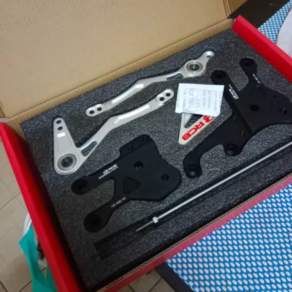RCB Racing Footrest Yamaha R25 / R3 Single Set RS1 Series - Image 5